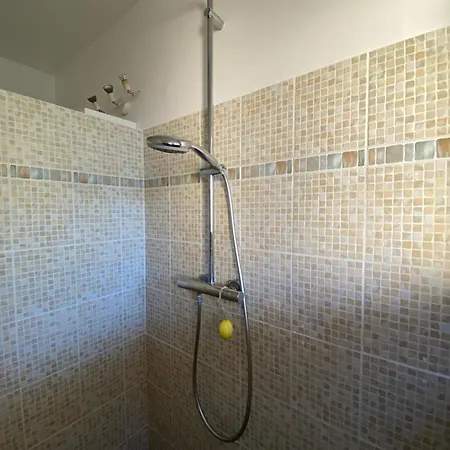 Emeraude Apartment *